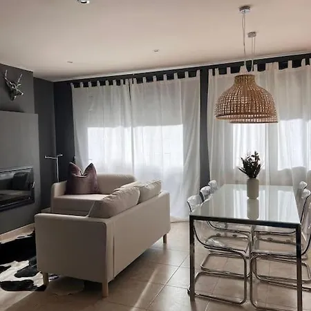 Апартаменты Mirador Del Verd